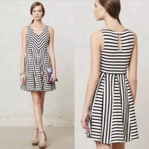 anthropologie saturday sunday fit and flare dress black white striped v neck xs